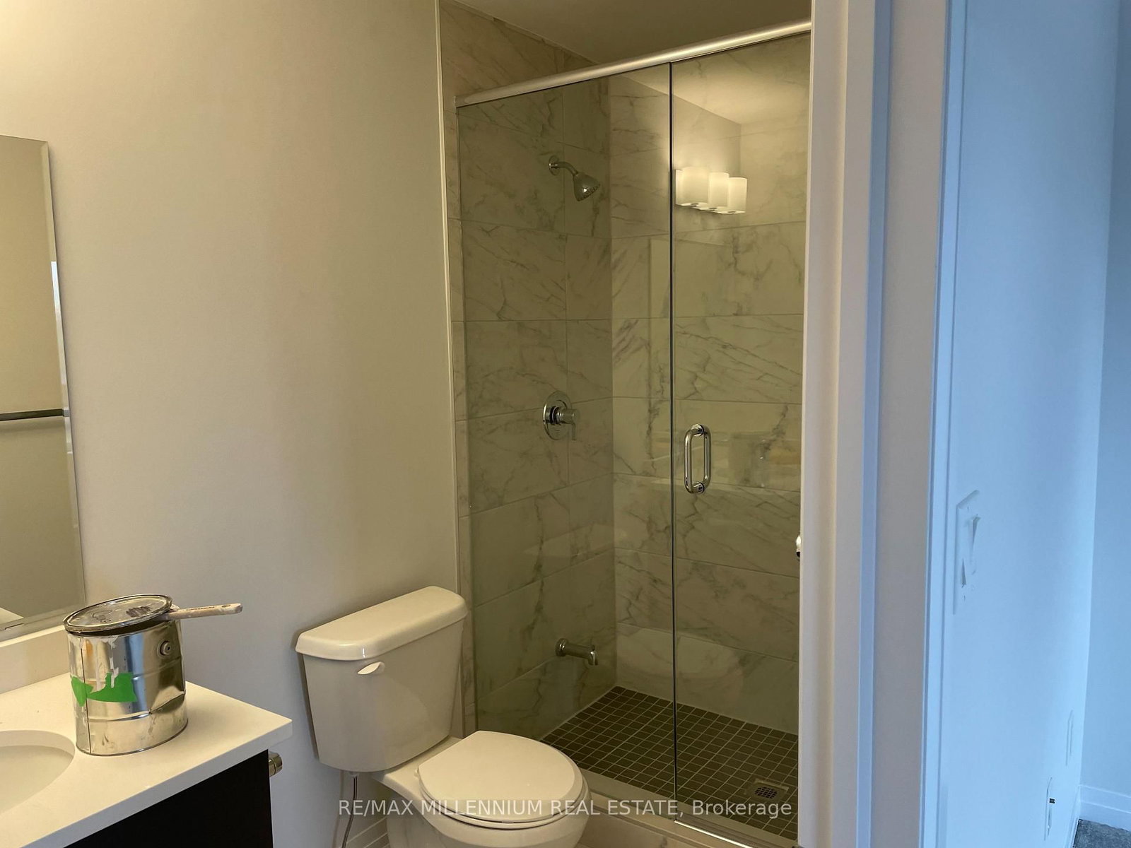 51 Sparrow Avenue, Unit 24 - Photo 20