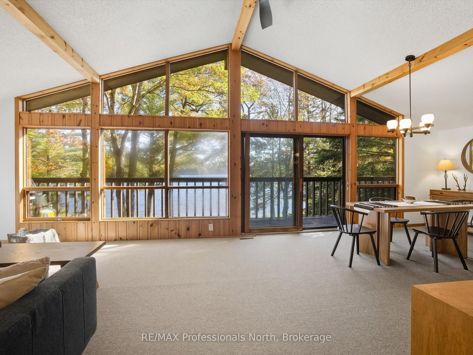 293 OTTER LAKE Road • Huntsville, ON photo 20