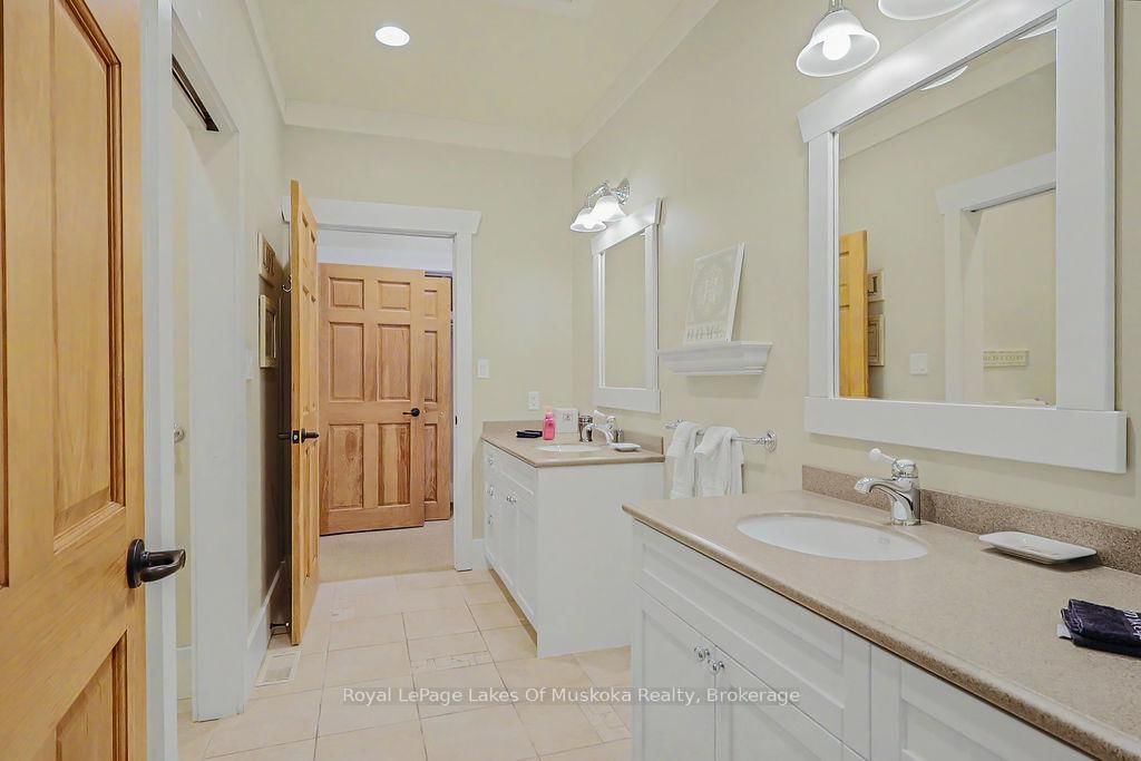 1020 BIRCH GLEN MAPLE COTTAGE week 5 Road • Lake of Bays, ON photo 26