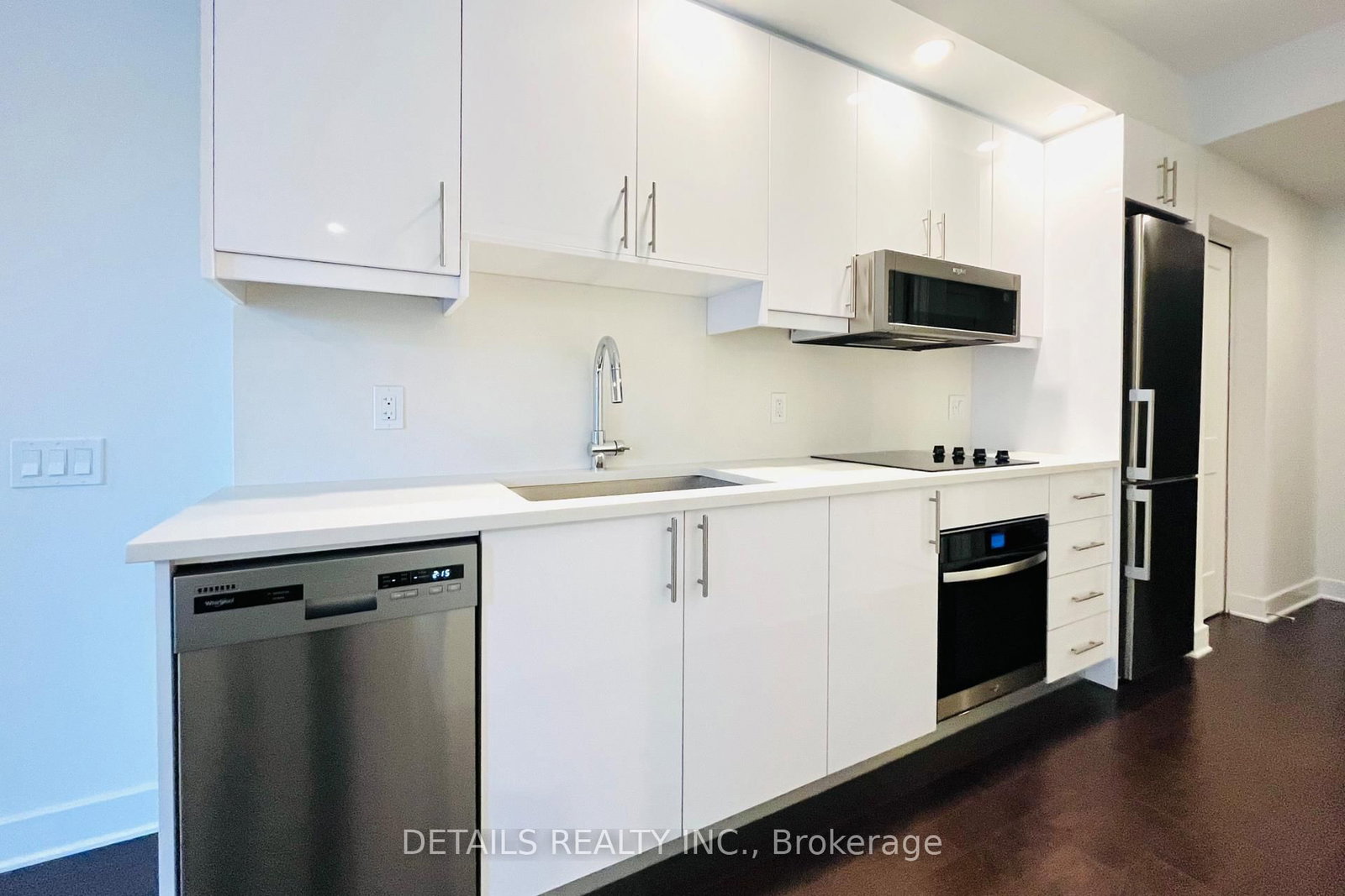 180 George Street, Unit 510 - Photo 8