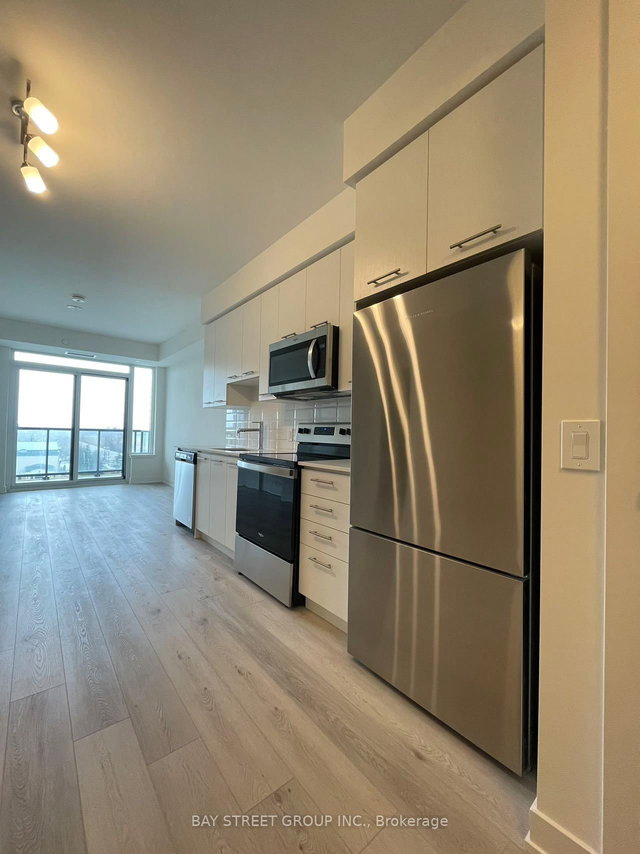 503 - 385 Winston Road