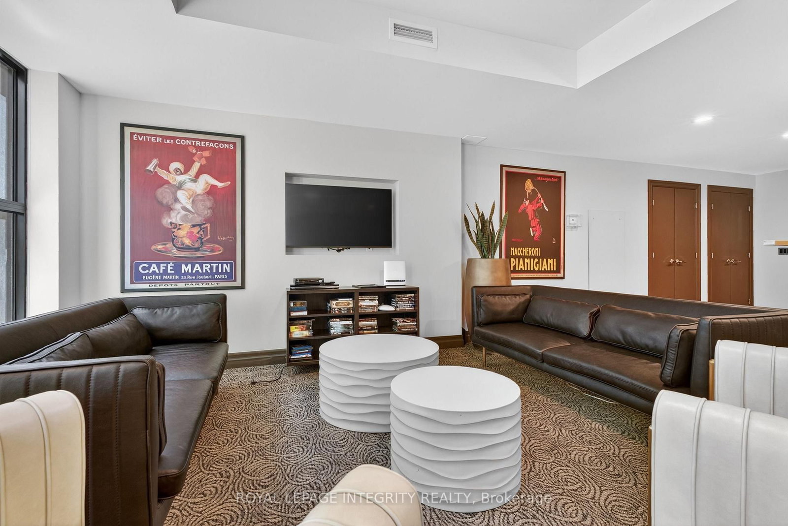 235 Kent Street, Unit 1612 - Photo 24