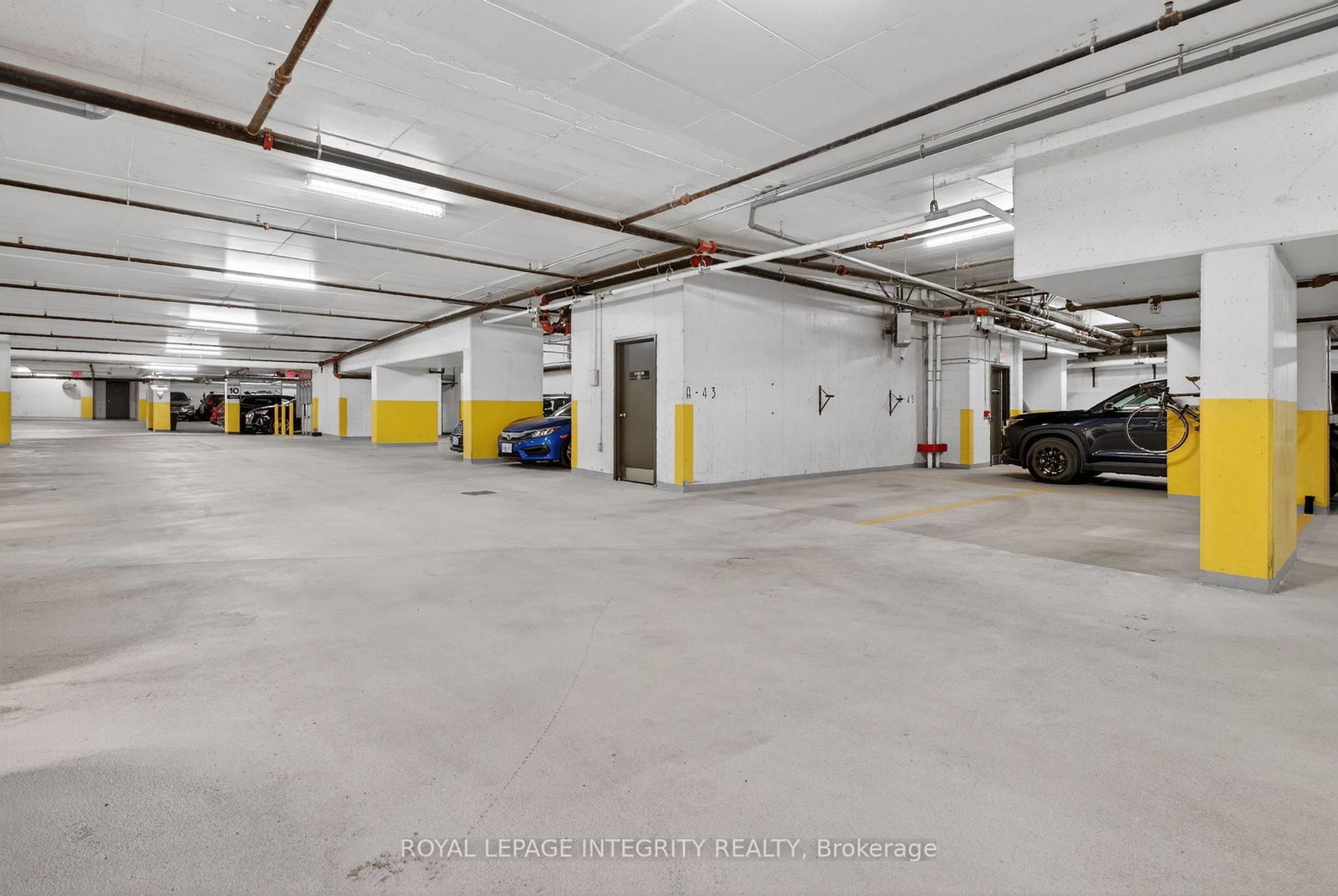 235 Kent Street, Unit 1612 - Photo 26