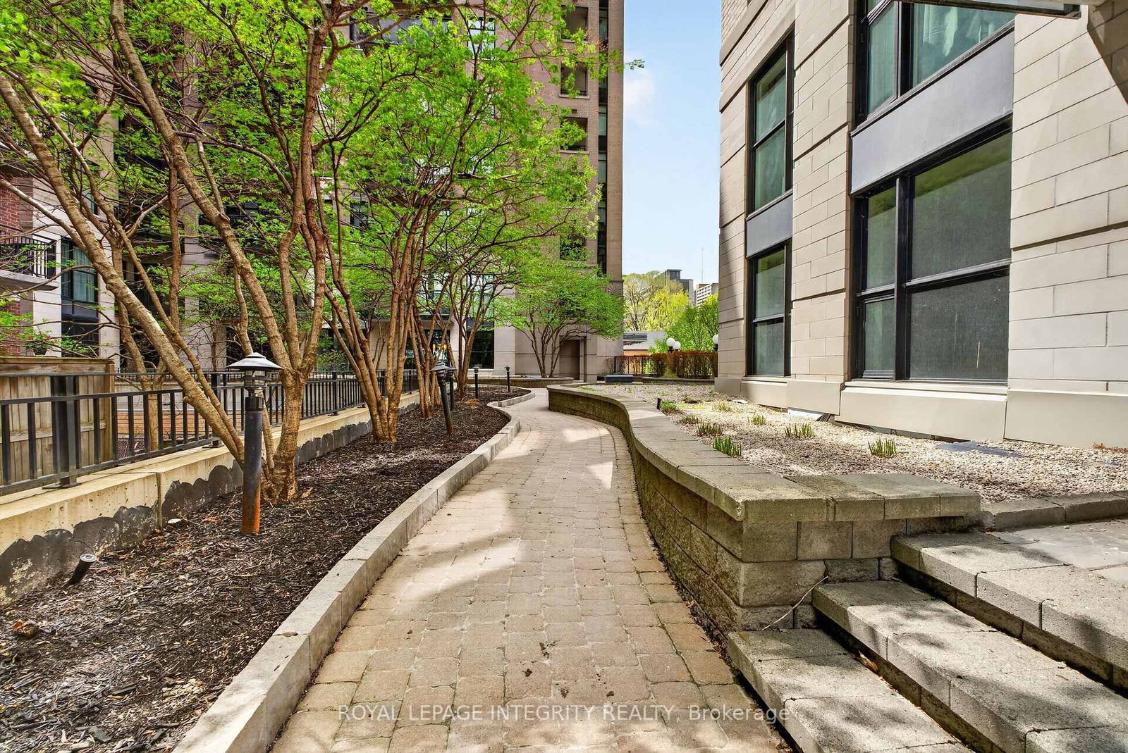 235 Kent Street, Unit 1612 - Photo 27