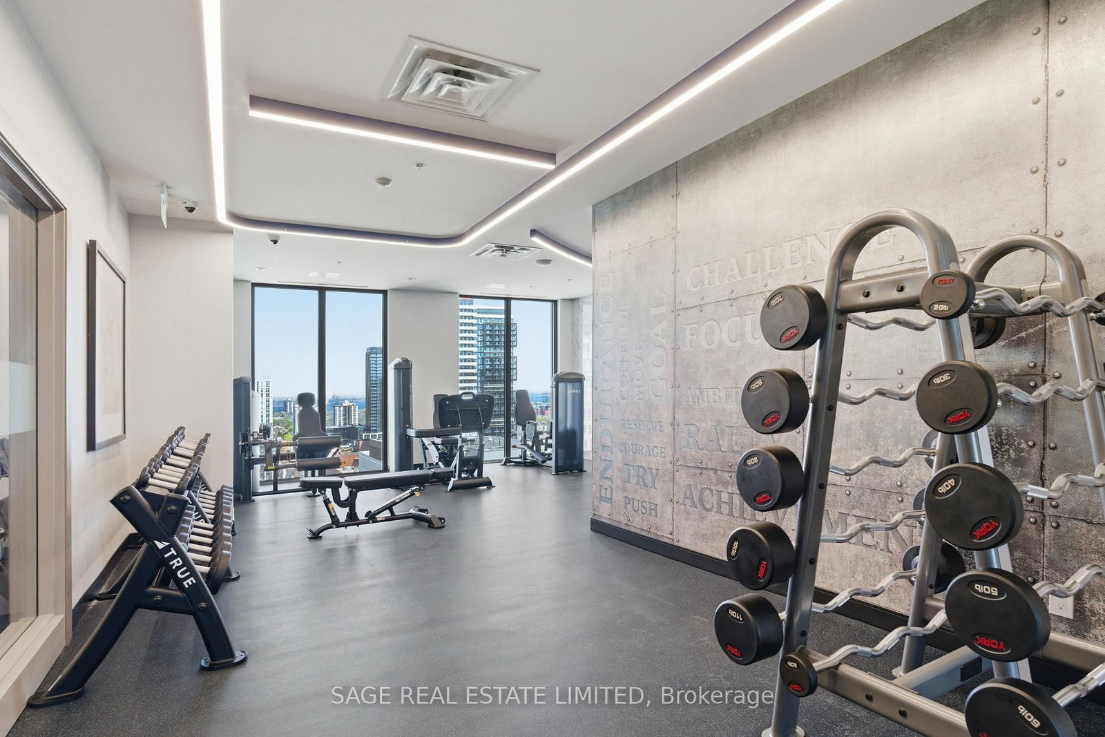 75 James Street S, Unit 1404 - Photo 18