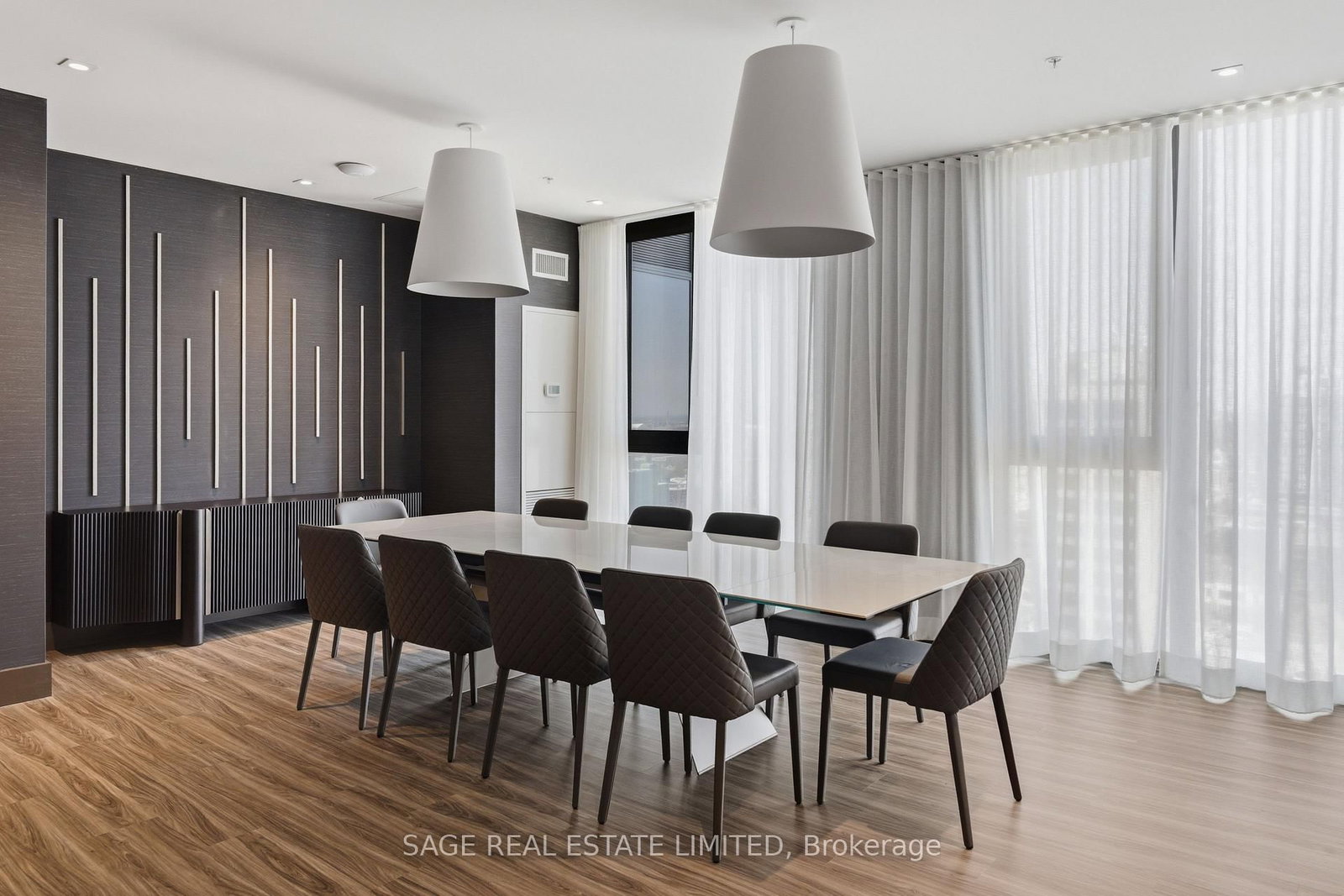 75 James Street S, Unit 1404 - Photo 26