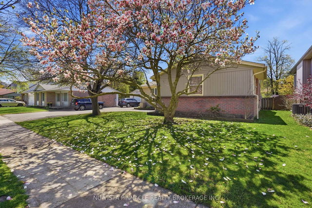 109 Brixham Crescent