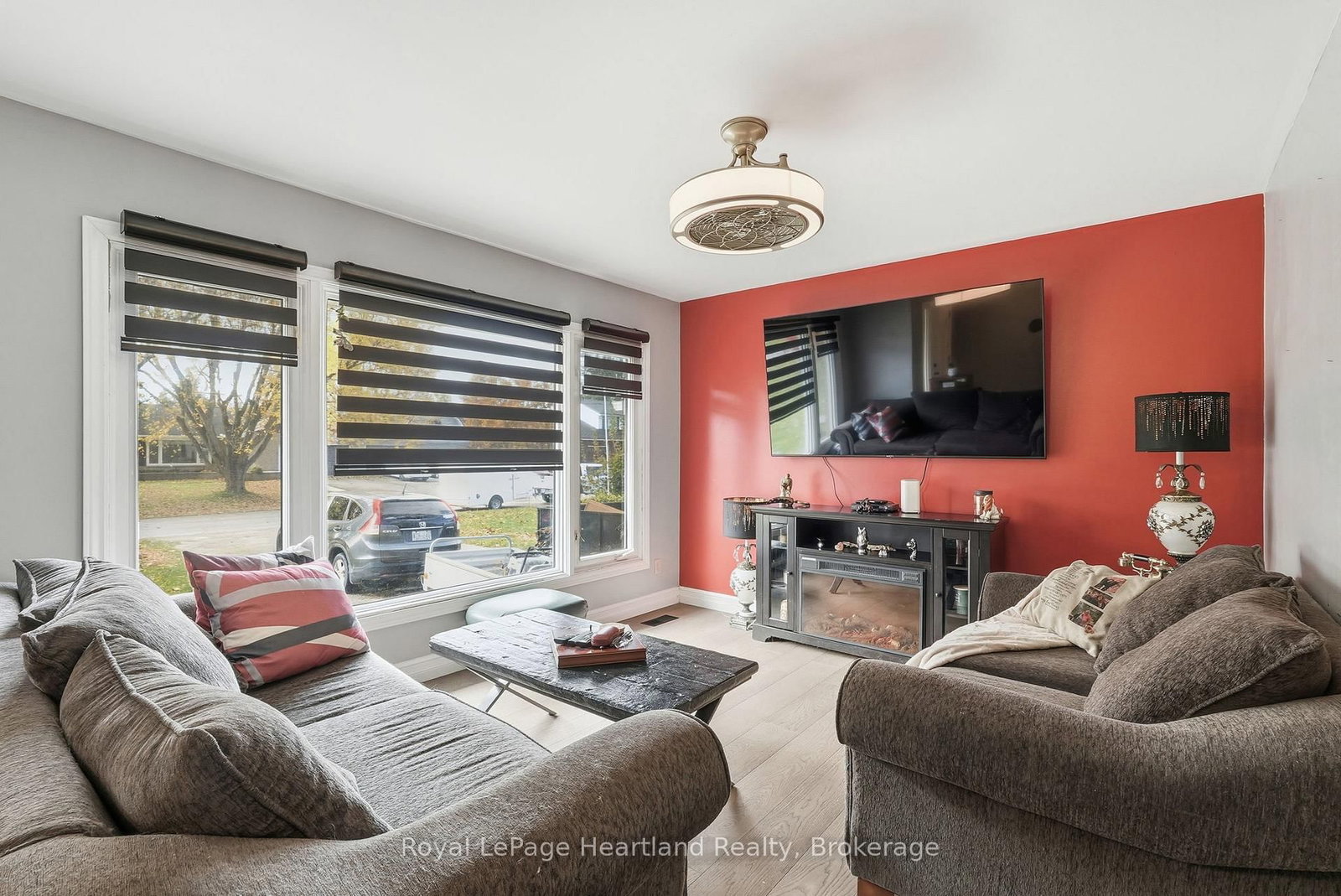 292 Wellington Street • North Huron, ON photo 4