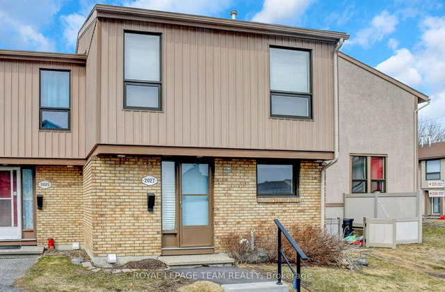 35 - 2027 Stonehenge Crescent