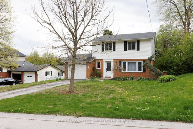 14 Brentwood Crescent