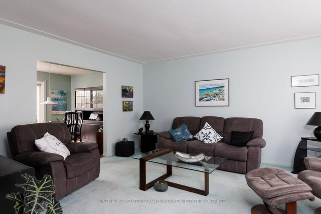 14 Brentwood Crescent