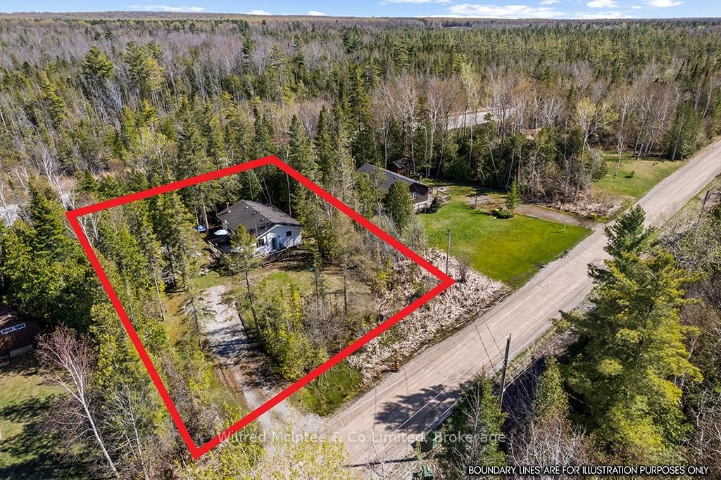 26 THOMPSON Avenue - Photo 43