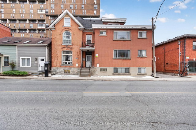 322 Queen Street