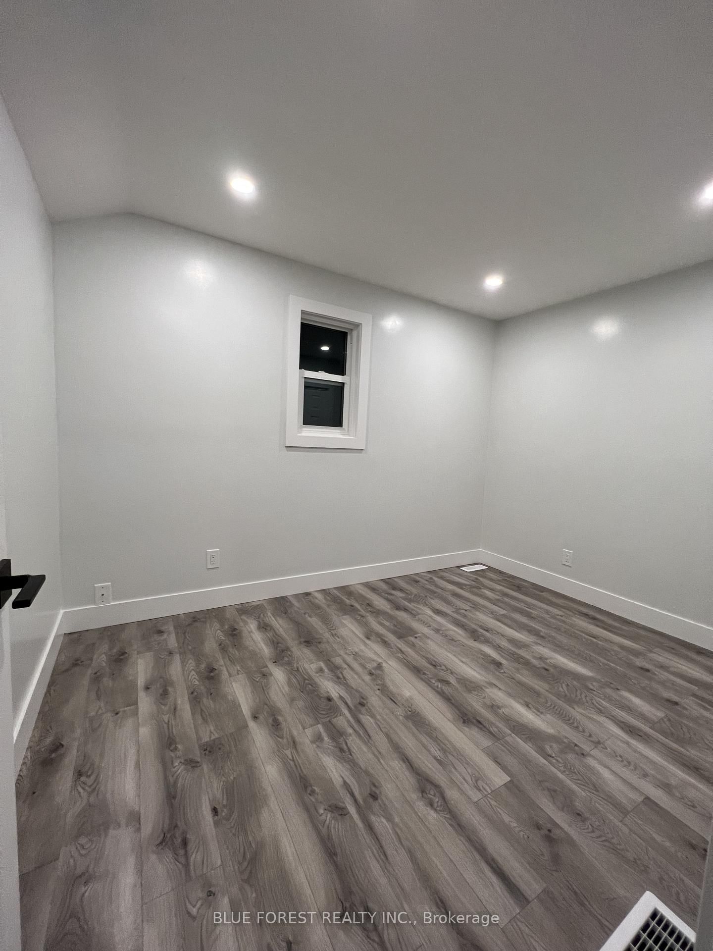 23 Barnes Street • St. Thomas, ON photo 24
