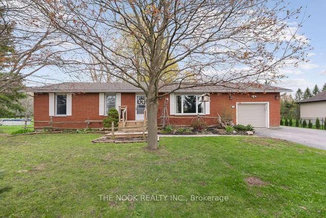 16 Robmar Crescent