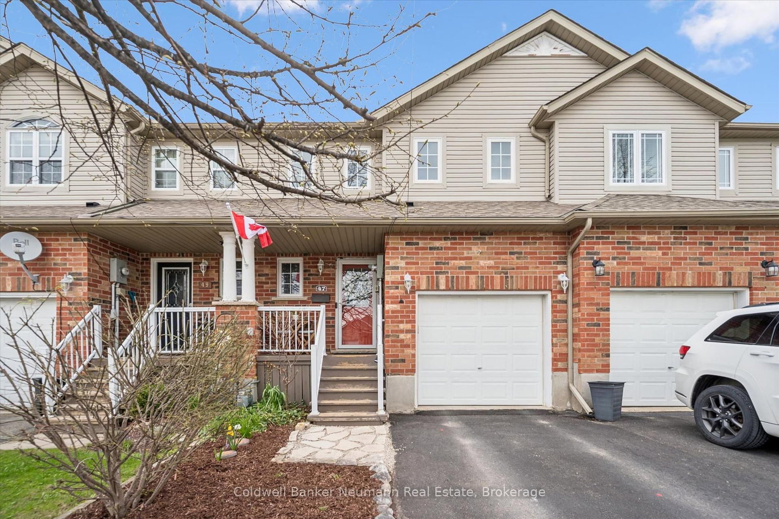 Townhouse for sale at 47 Gibbons Drive, Centre Wellington, Ontario, N1M 3T4 - Fergus - MLS: X13109796
