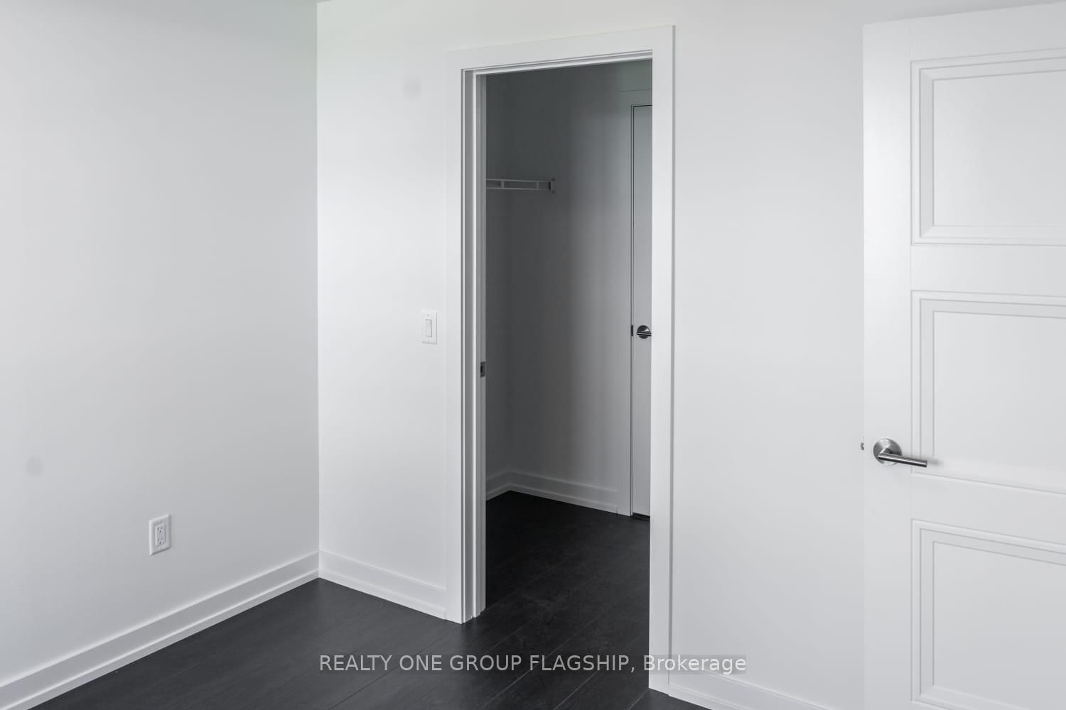 255 Northfield Drive E, Unit 508B - Photo 13