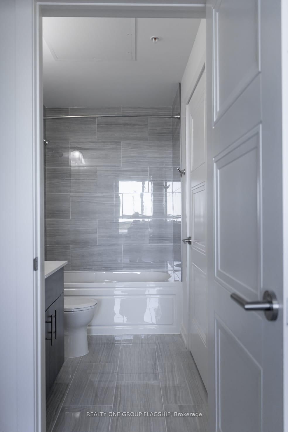 255 Northfield Drive E, Unit 508B - Photo 15