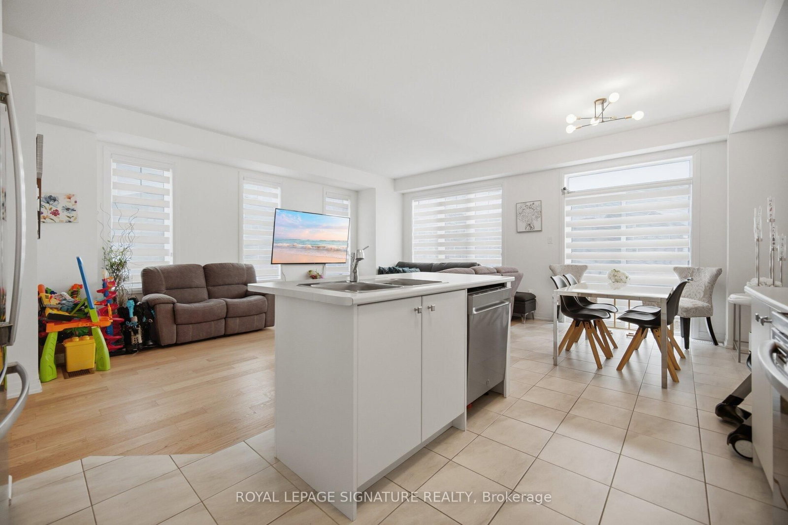 240 Velvet Way - Photo 20