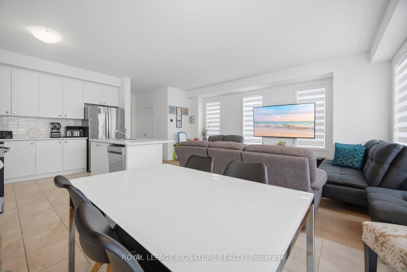 240 Velvet Way - Photo 24