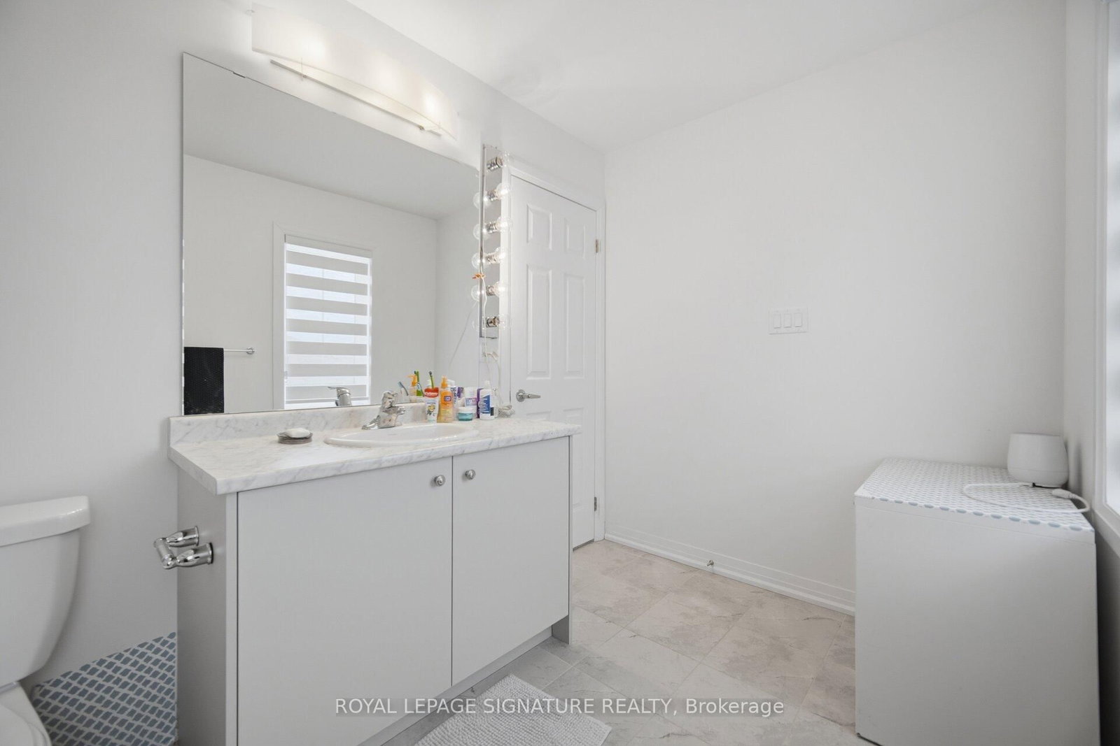 240 Velvet Way - Photo 38