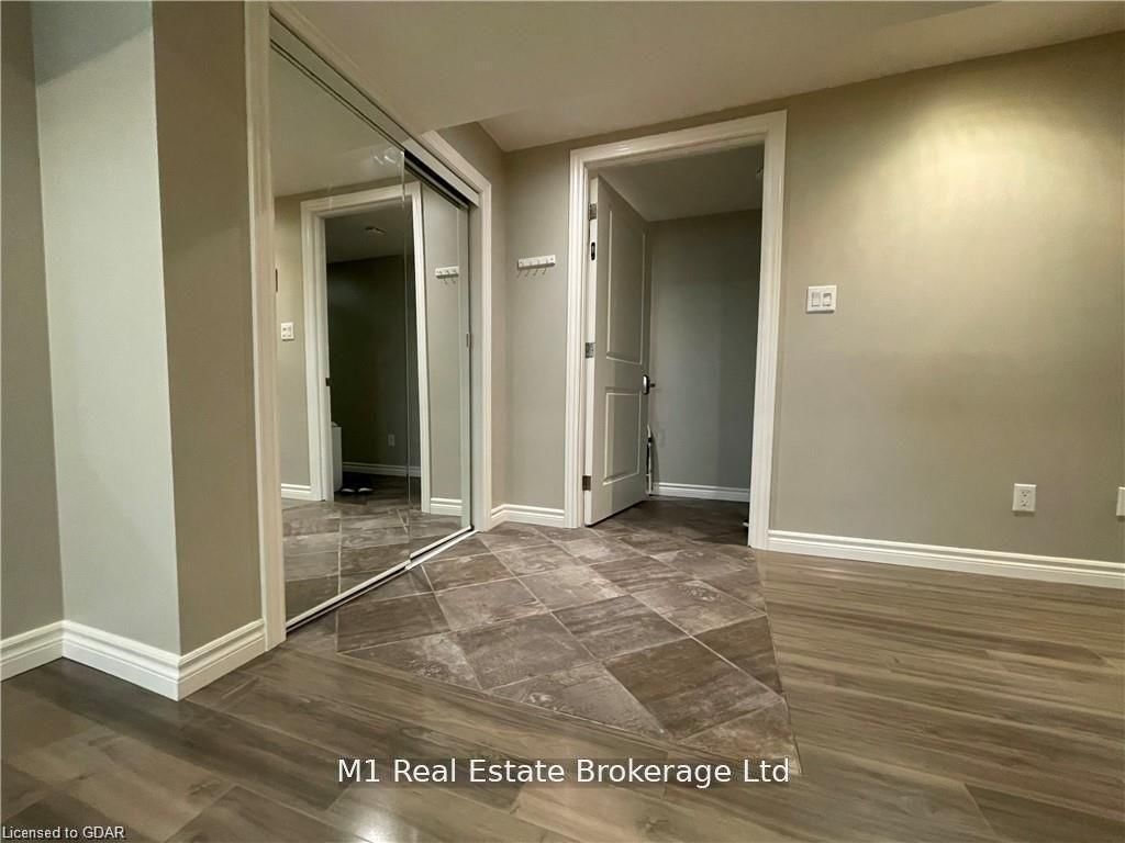 25 Promenade Road, Unit LOWER - Photo 2