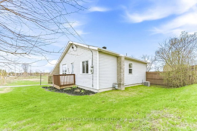 832 River Road