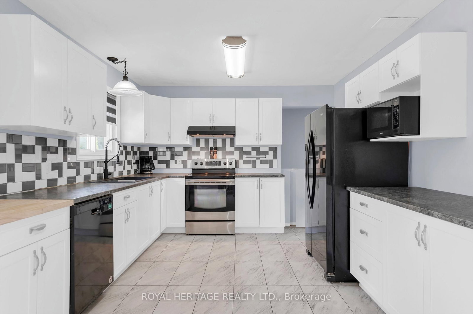 10 Reid Street • Greater Napanee, ON photo 12