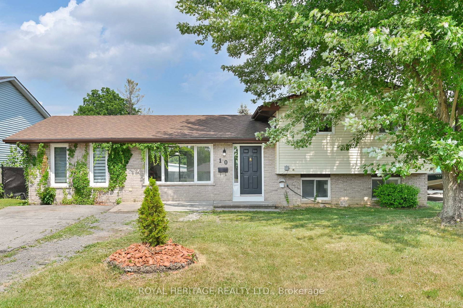10 Reid Street • Greater Napanee, ON photo 3