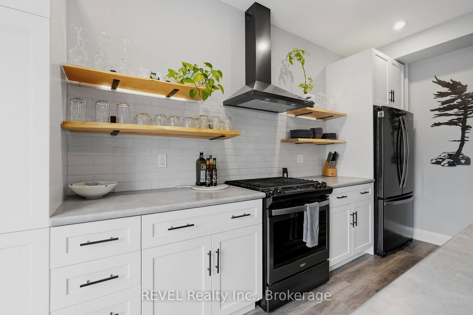 11 Lymburner Street • Pelham, ON photo 10