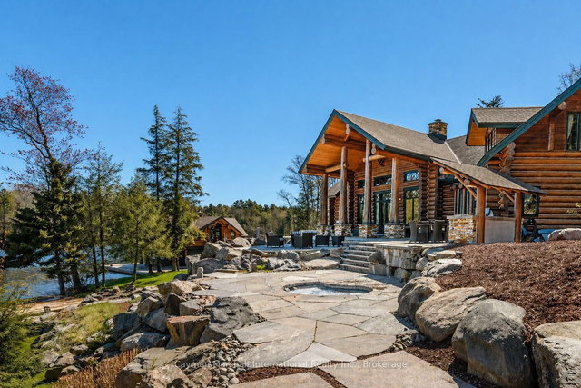1422 Barlochan Road