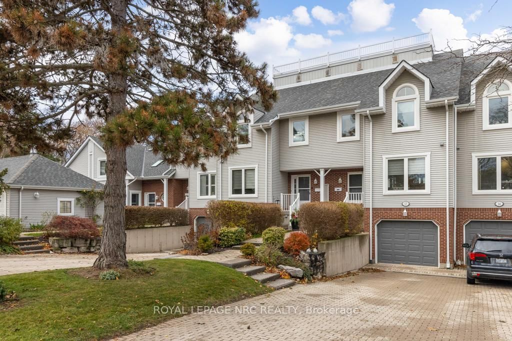 1 Lakeside Drive, Unit 13
