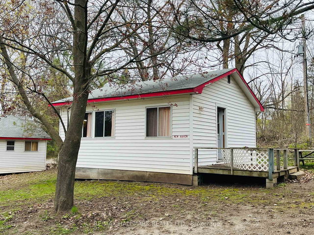 102 - 449 Island View Road