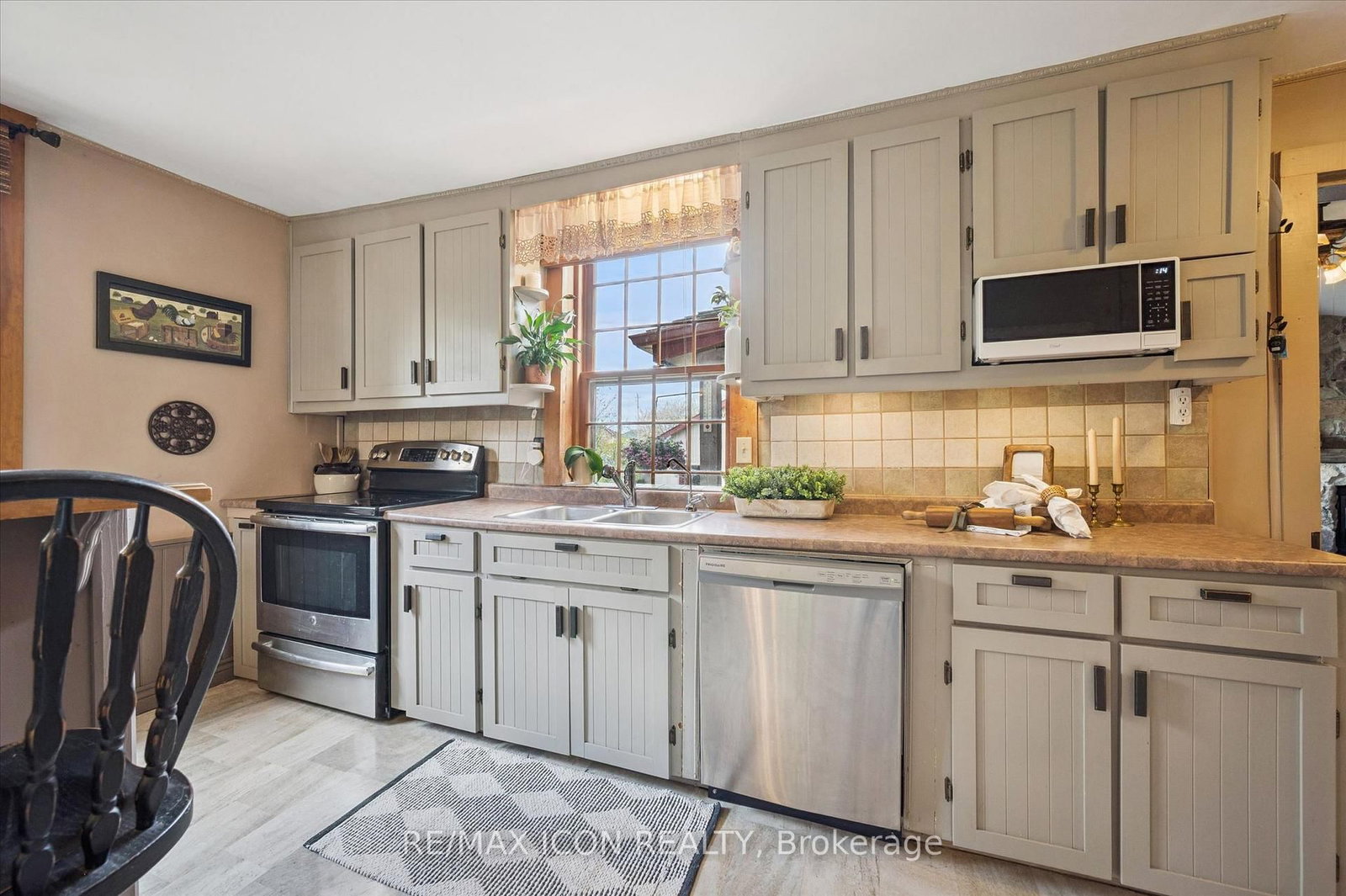 630 Robert Ferrie Drive • Kitchener, ON photo 10
