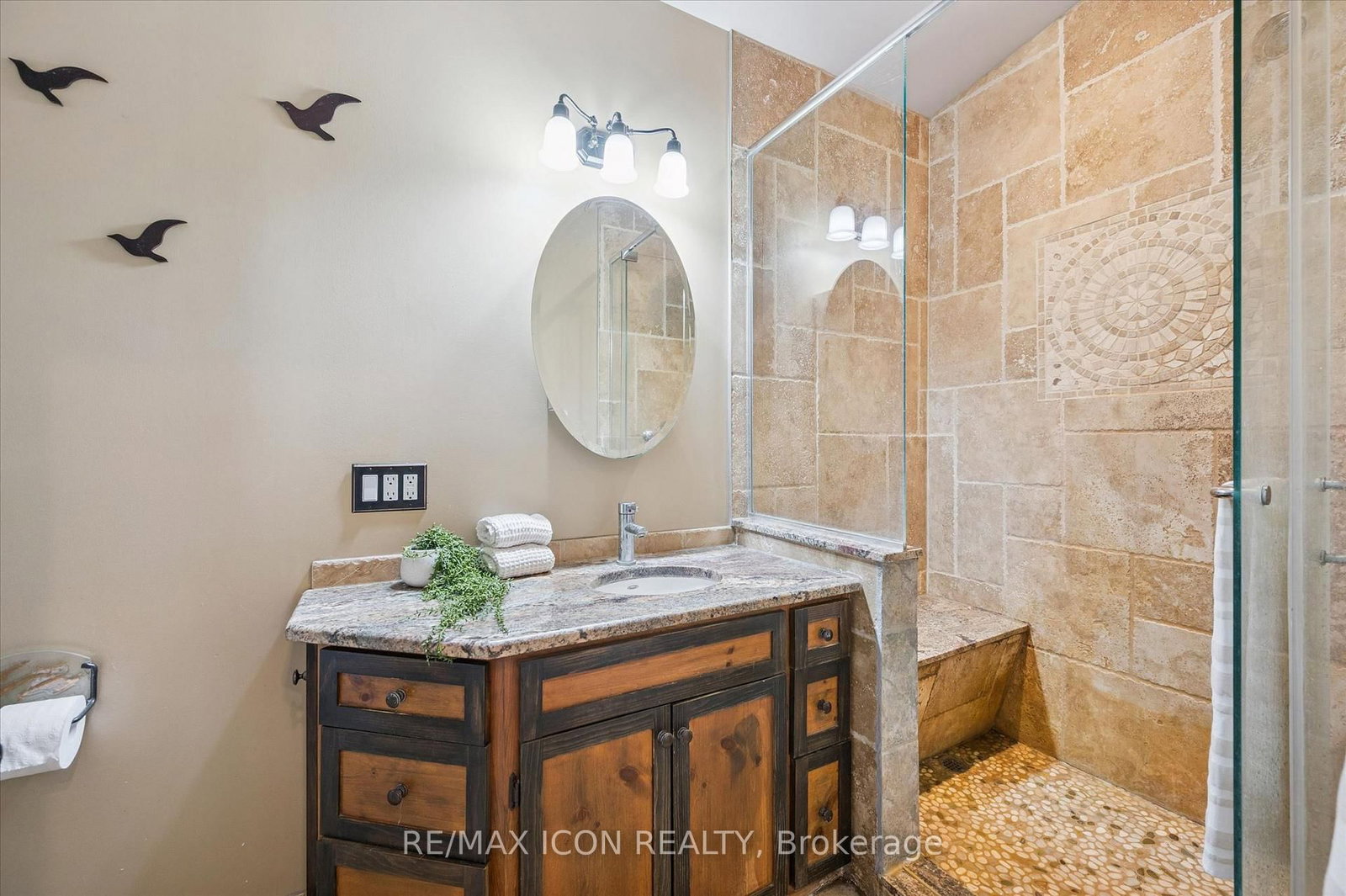 630 Robert Ferrie Drive • Kitchener, ON photo 15