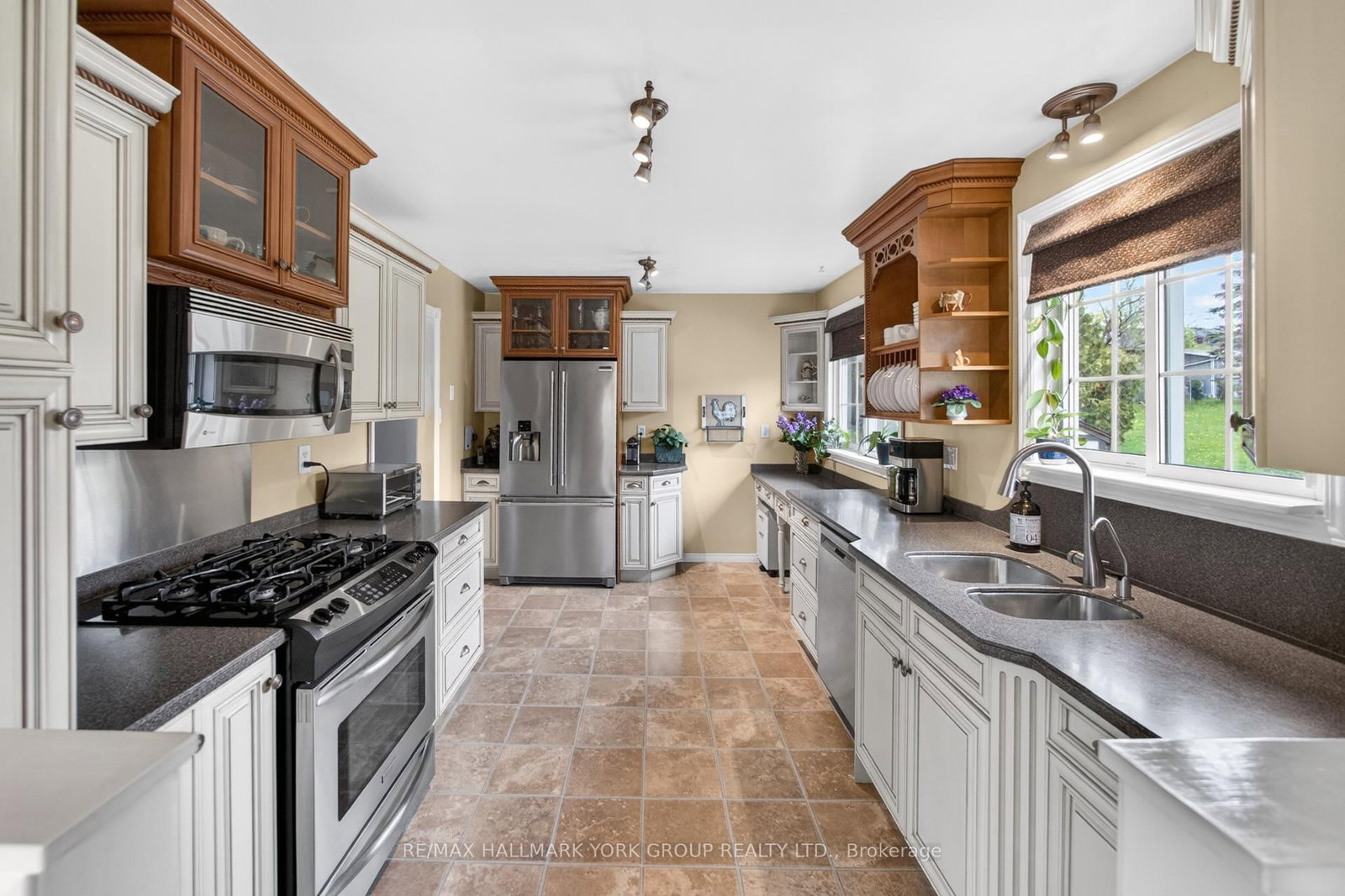 28 Rudi Court - Photo 12