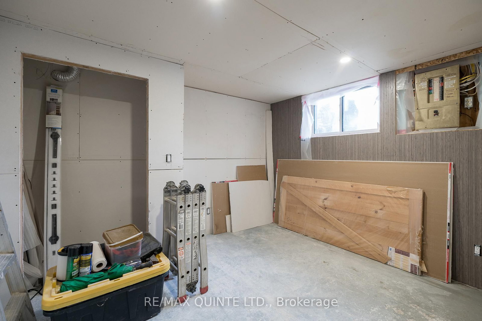 20 Thompson Road • Madoc, ON photo 27