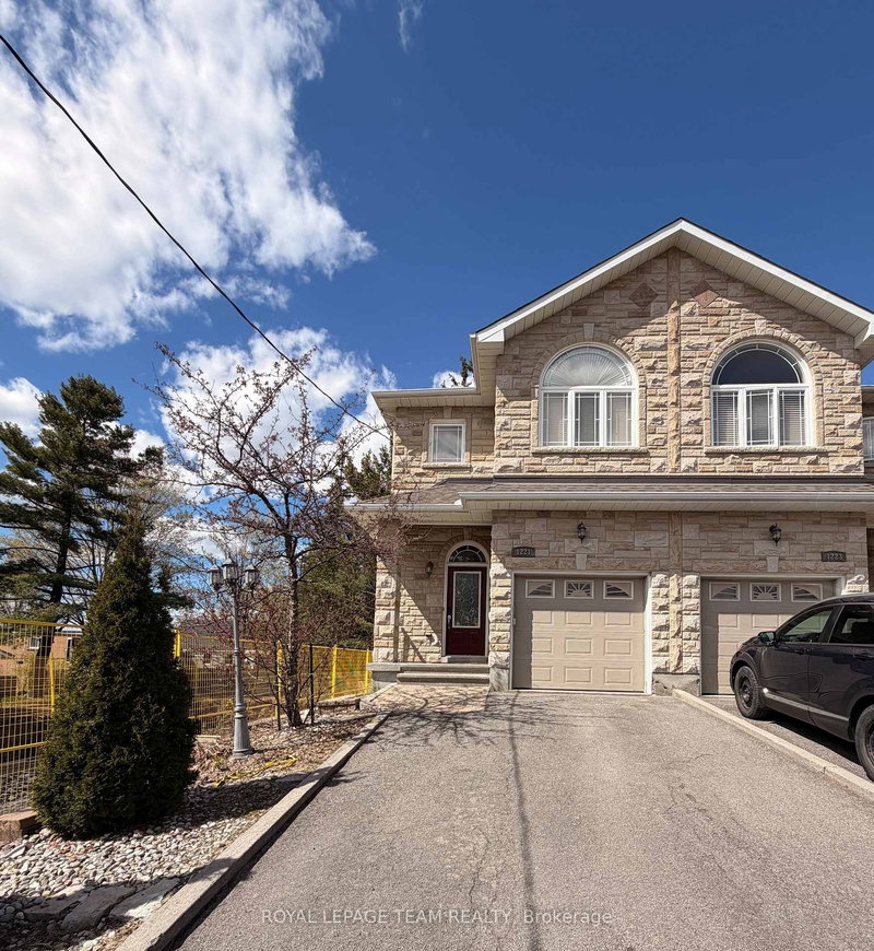 1221 Anoka St, Ottawa, Ontario