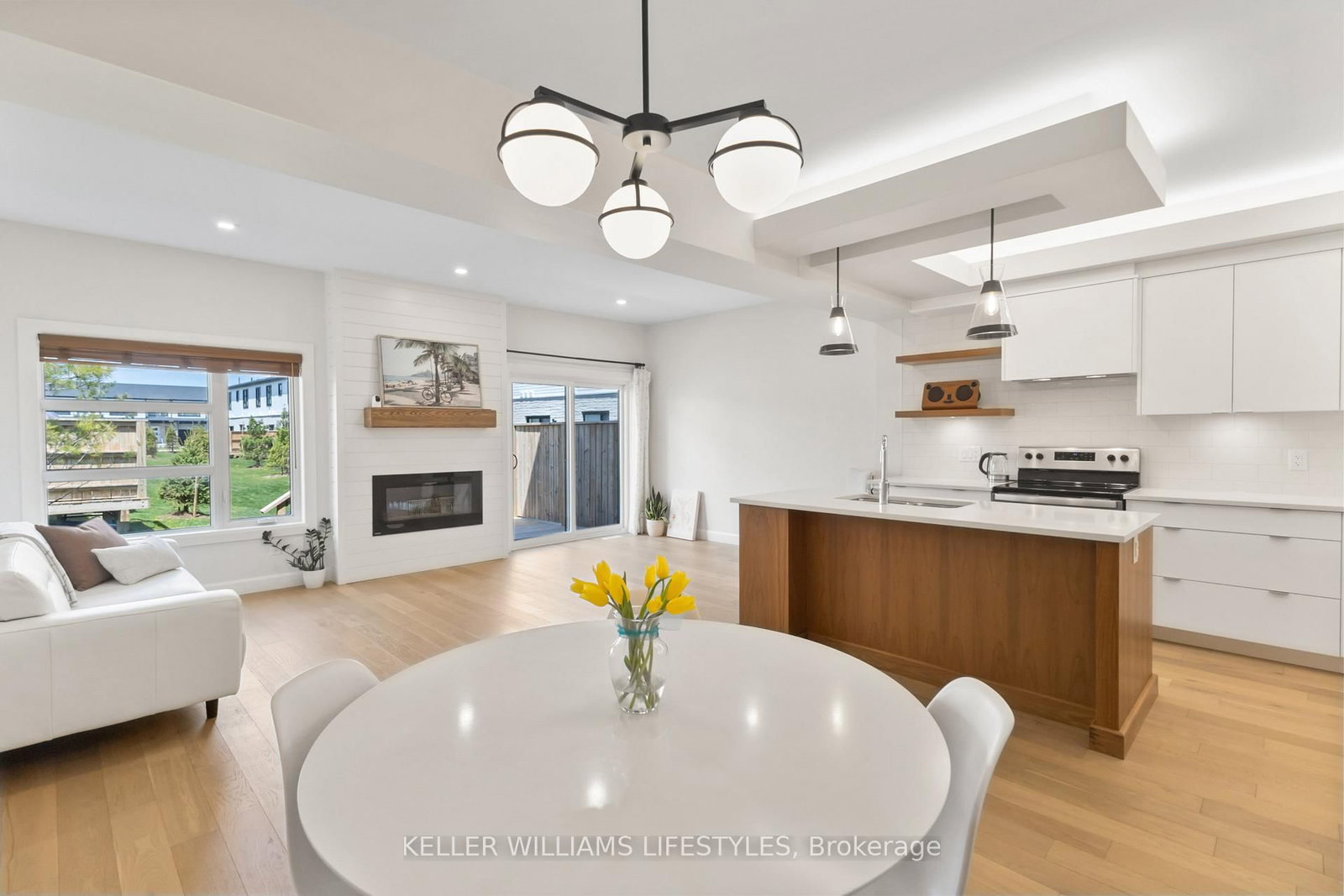 2720 Buroak Drive, Unit 11 - Photo 15
