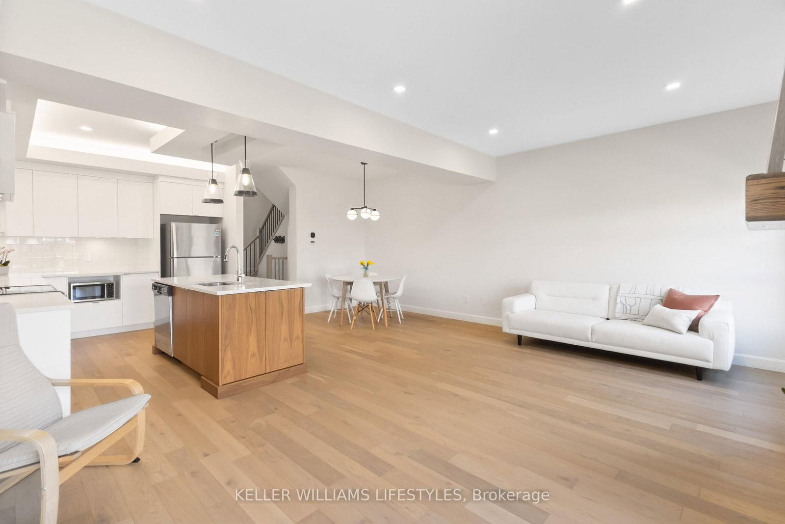 2720 Buroak Drive, Unit 11 - Photo 26