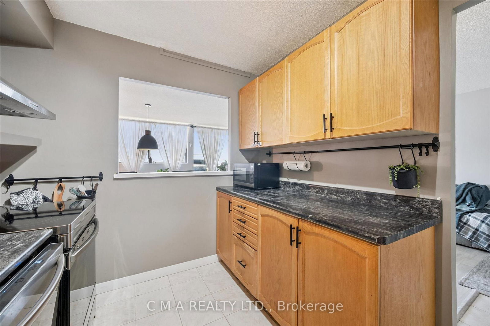 375 King Street N, Unit 1406 - Photo 17