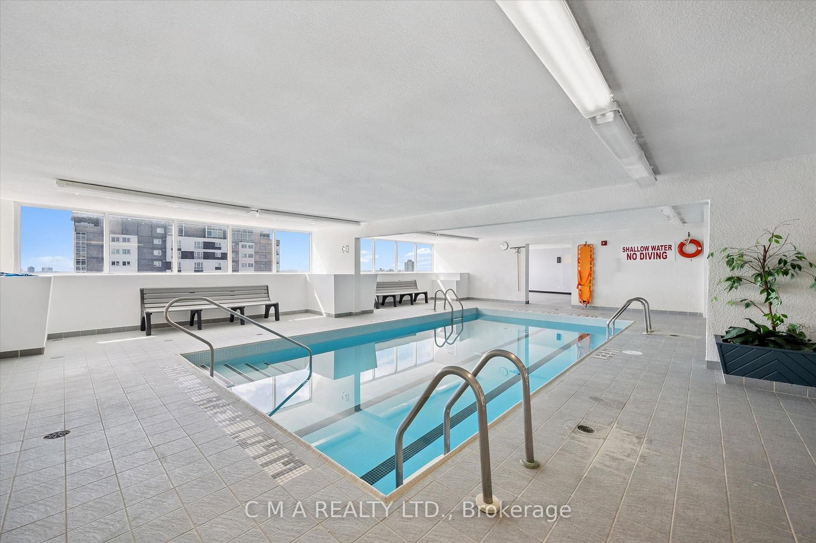 375 King Street N, Unit 1406 - Photo 28