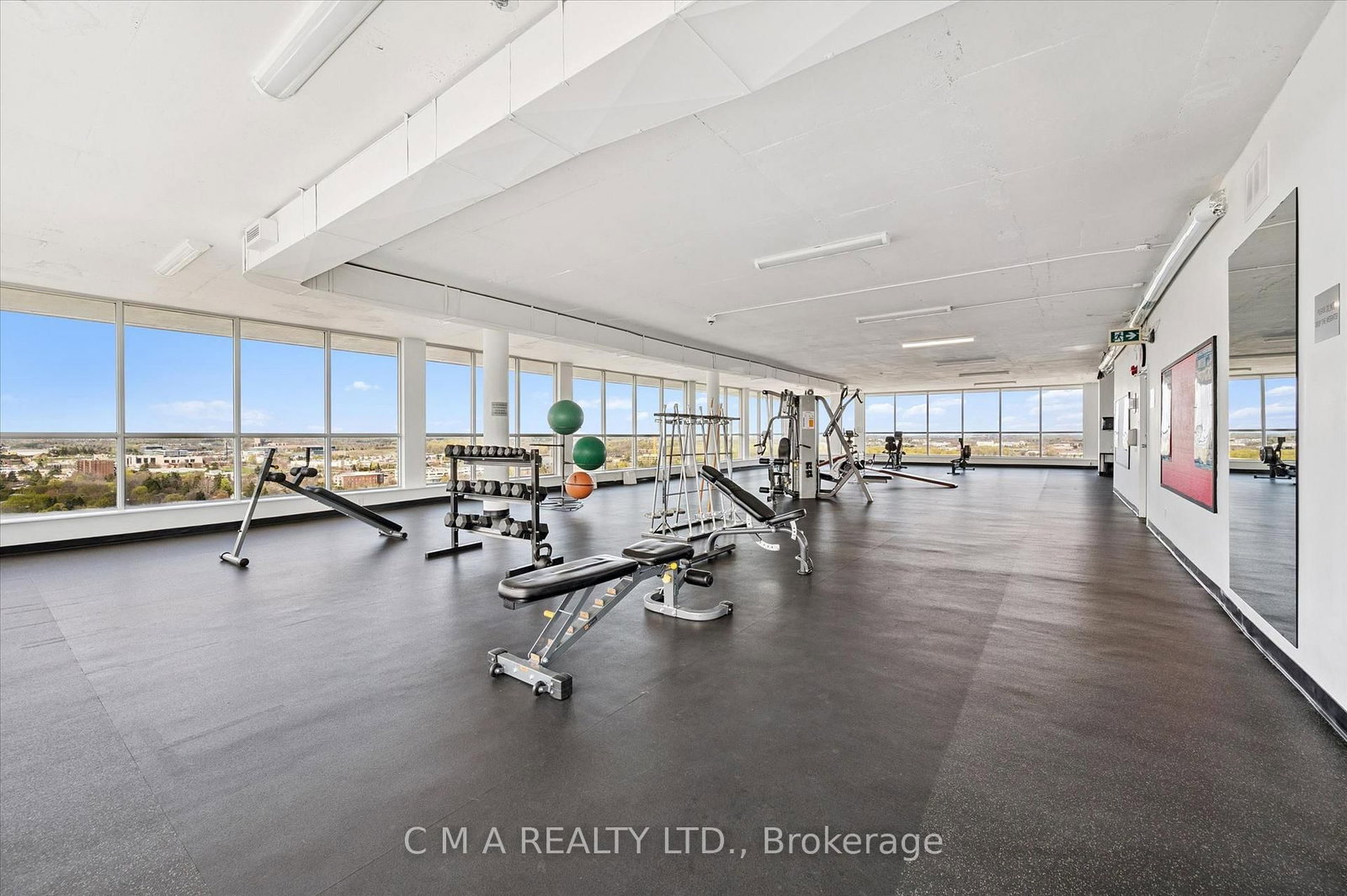 375 King Street N, Unit 1406 - Photo 31