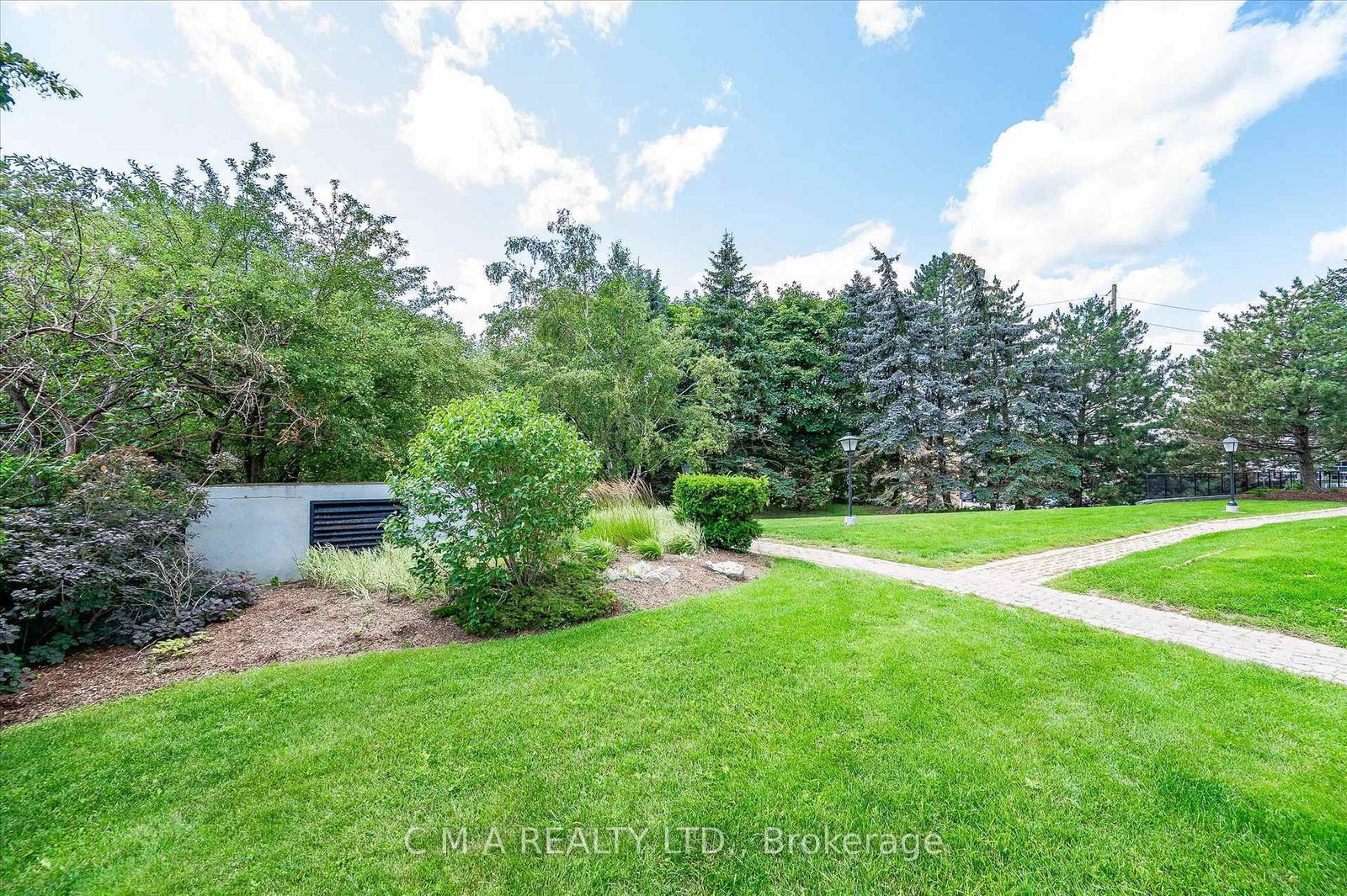 375 King Street N, Unit 1406 - Photo 41