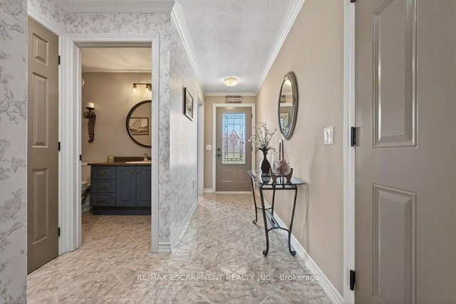 3908 Rainbow Lane