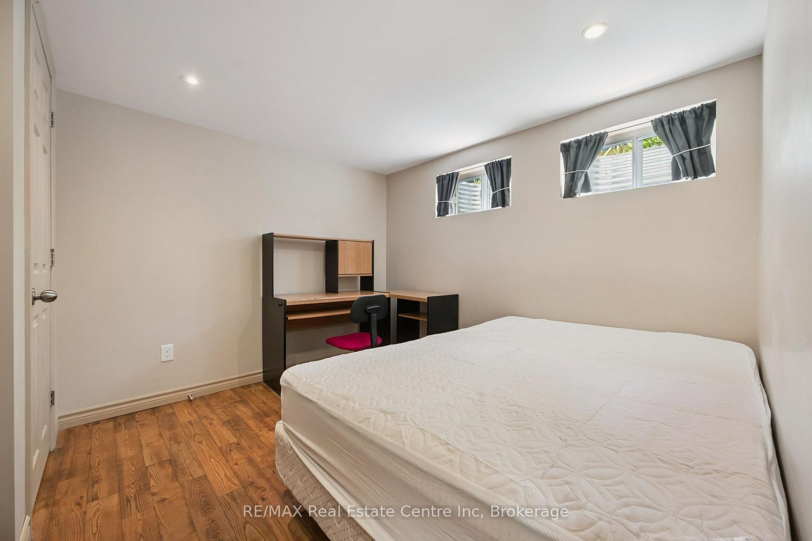 8 Harcourt Drive - Photo 30