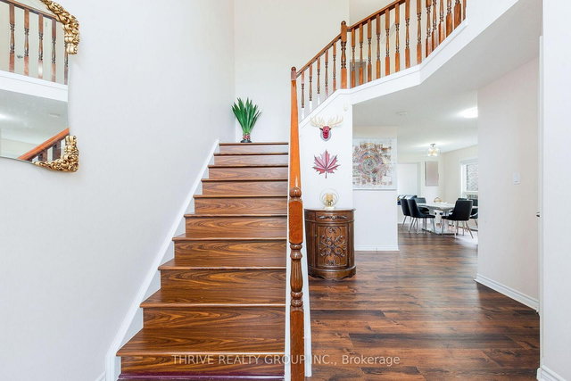 Upper - 1737 Mickleborough Drive