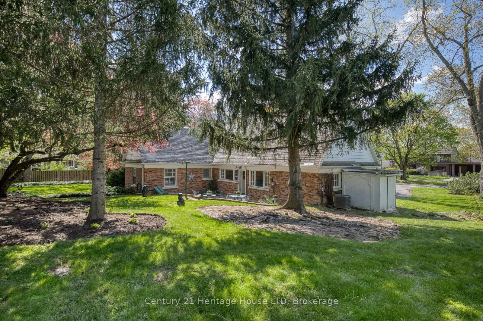 86 Parkway • Welland, ON photo 6