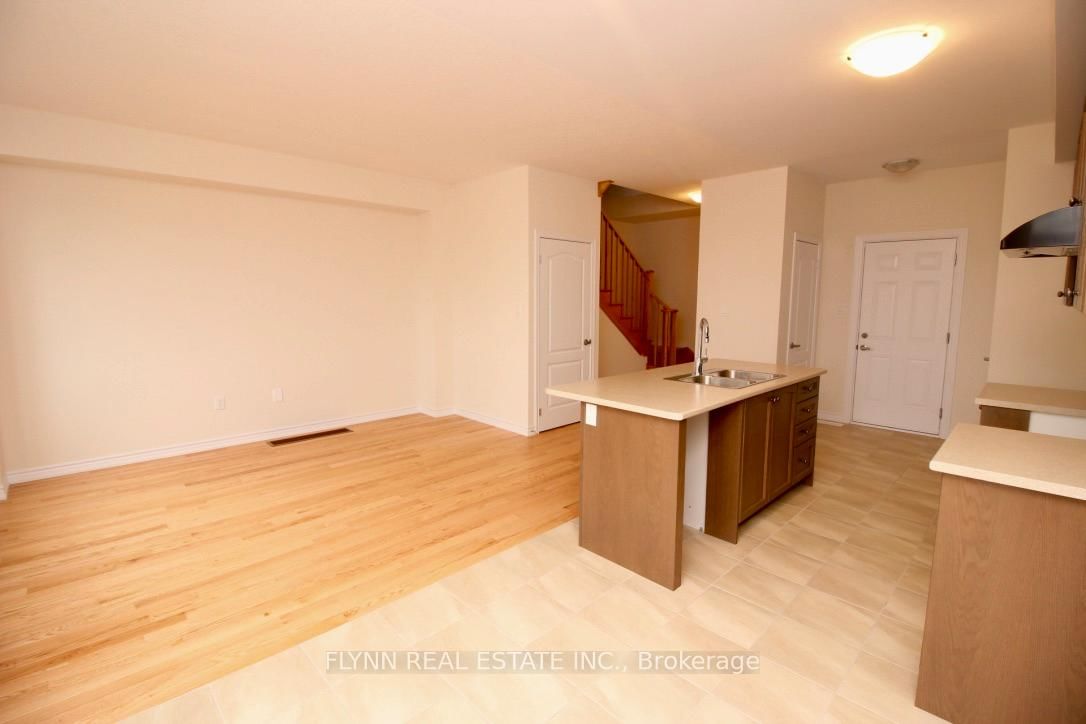 272 EXPLORER Way - Photo 2
