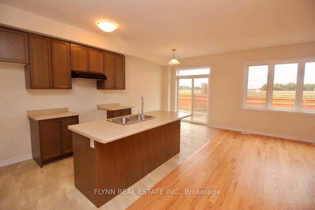 272 EXPLORER Way - Photo 3